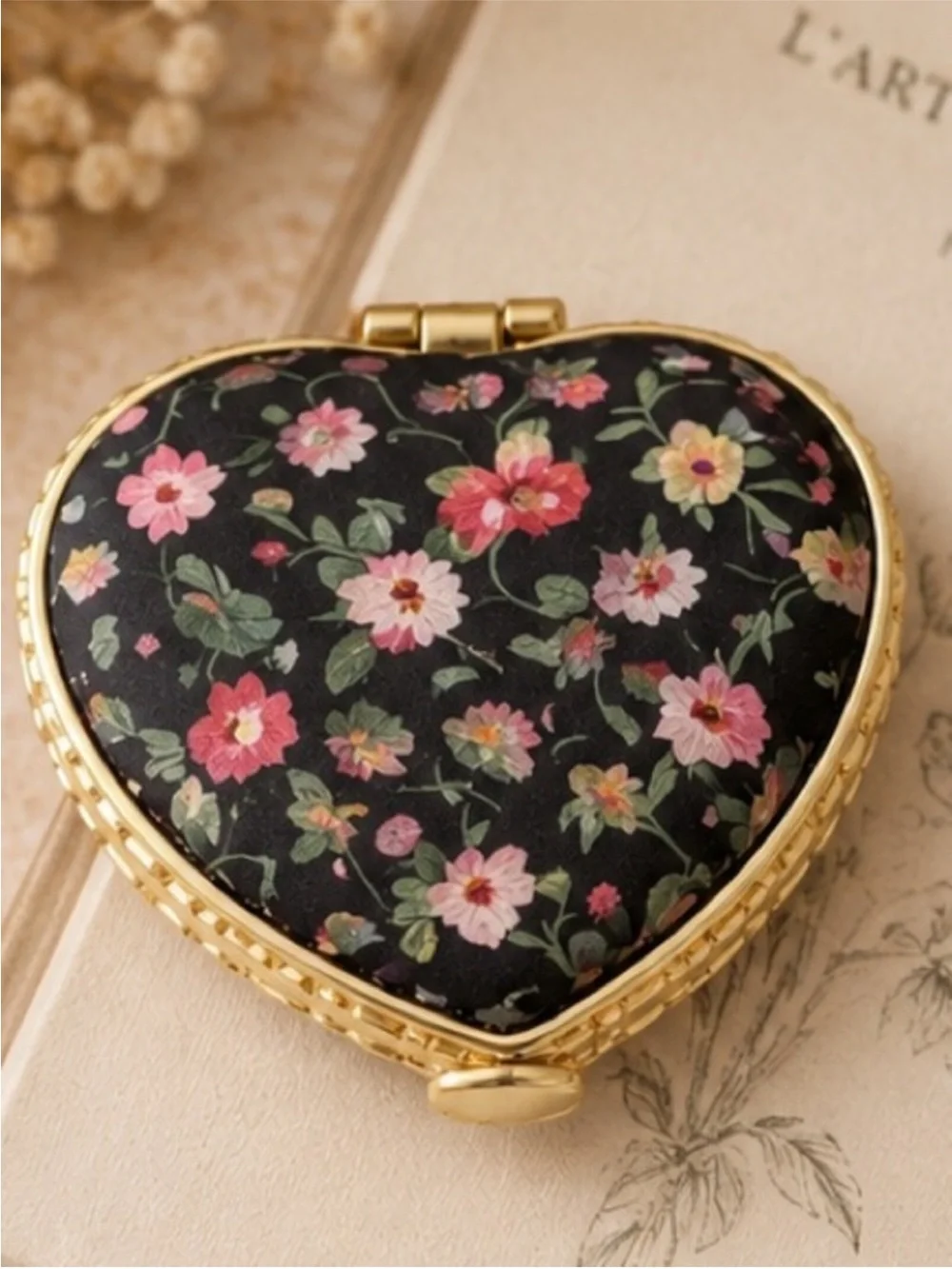 Floral Heart Compact Mirror